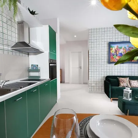 Estate4home - Velia 公寓