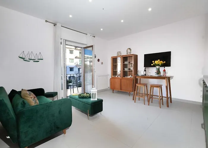 Appartamento Estate4home - Velia *